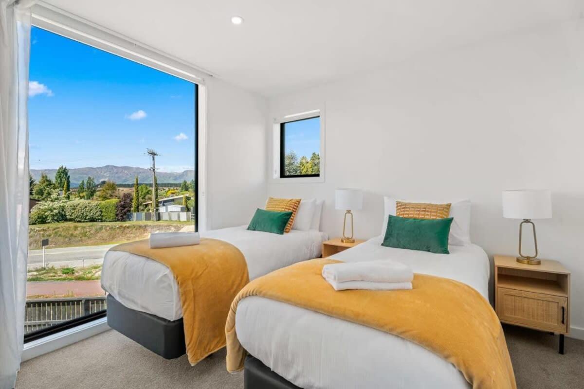 Вилла The 1 With The View Albert Town Экстерьер фото