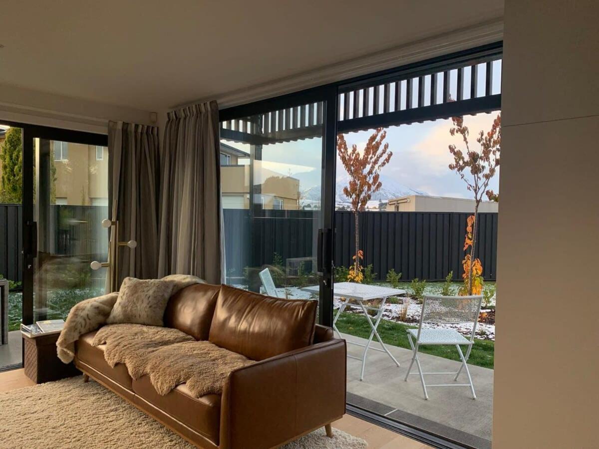 Вилла The 1 With The View Albert Town Экстерьер фото